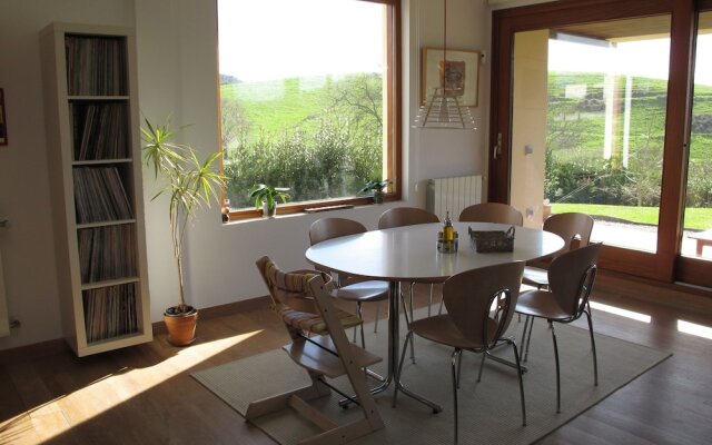 Welcoming Holiday Home in Villaverde de Pontones With Garden