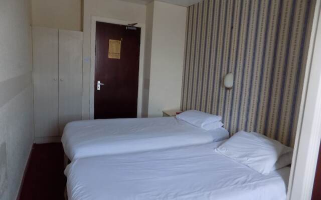 Pleasure Hotel by the Beach