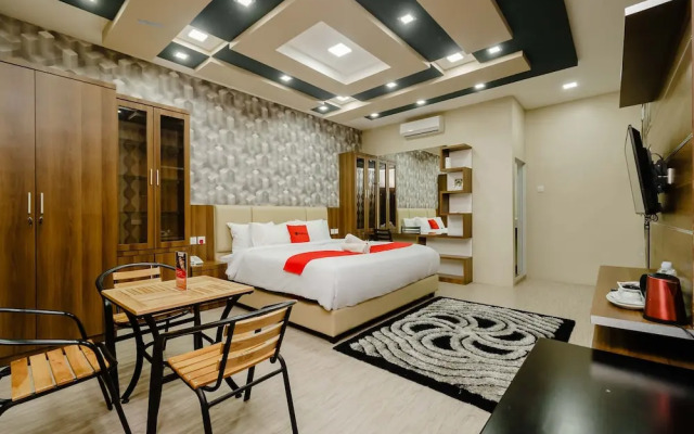 RedDoorz @ Hotel Novanda