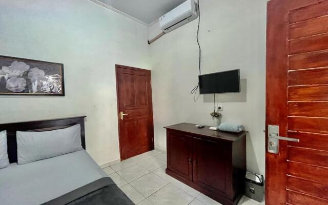 OYO 93482 Penginapan Tenang Lovina