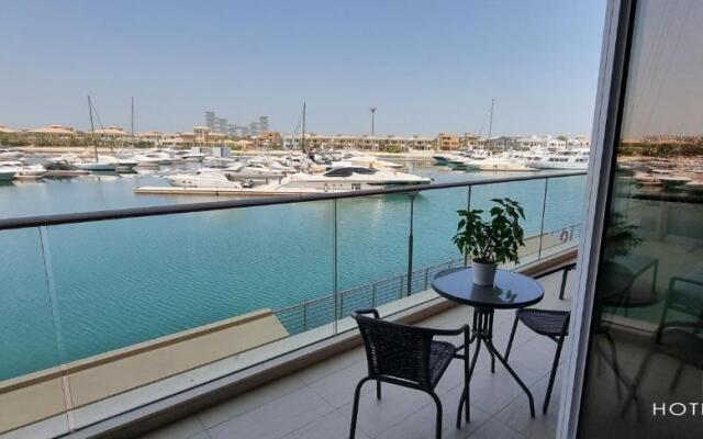 Palm Jumeirah 1BR luxurious & gorgeous view