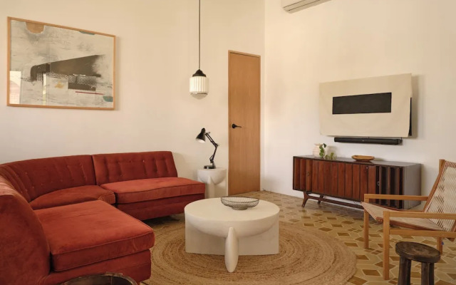 CASA FRIDA by DW
