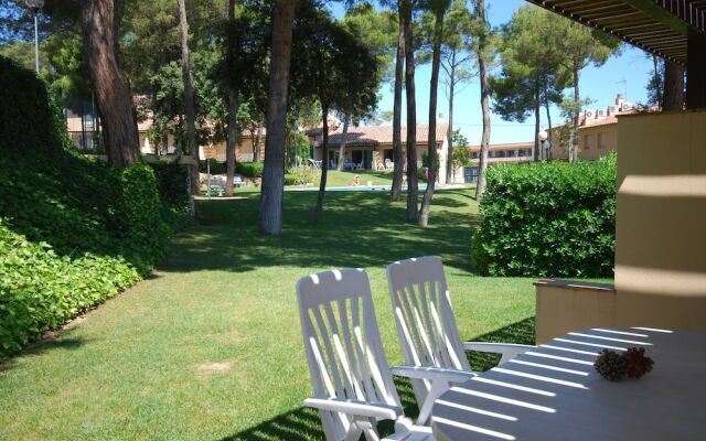 Beautiful Holiday Home With Dishwasher at 900m. From the sea