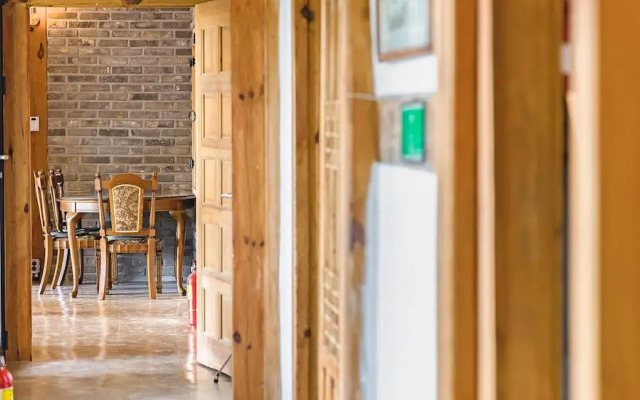 Gangneung Booyoonok Hanok Pension