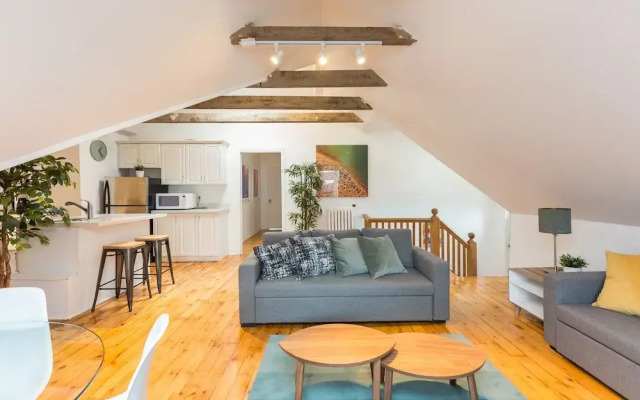 Applewood Suites - Palmerston Avenue