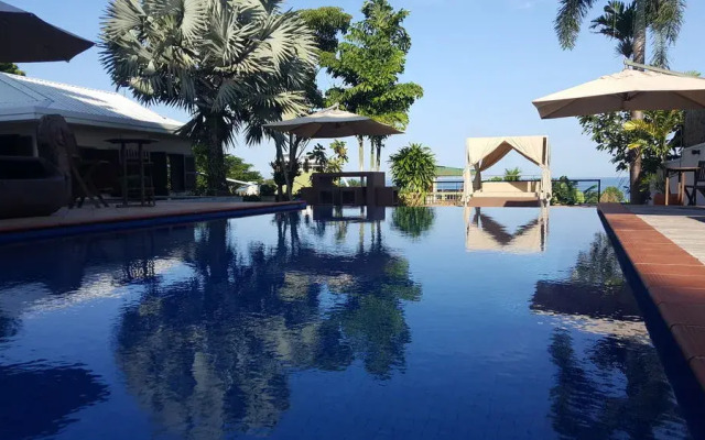 Harbour Hotel