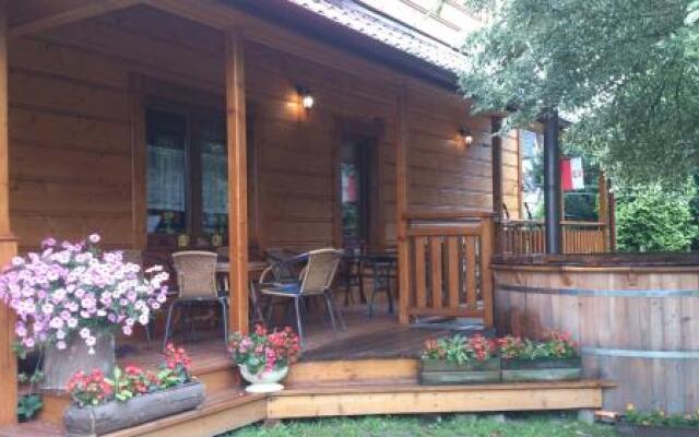 Siedlisko - 500 m od Kotelnicy Białczańskiej