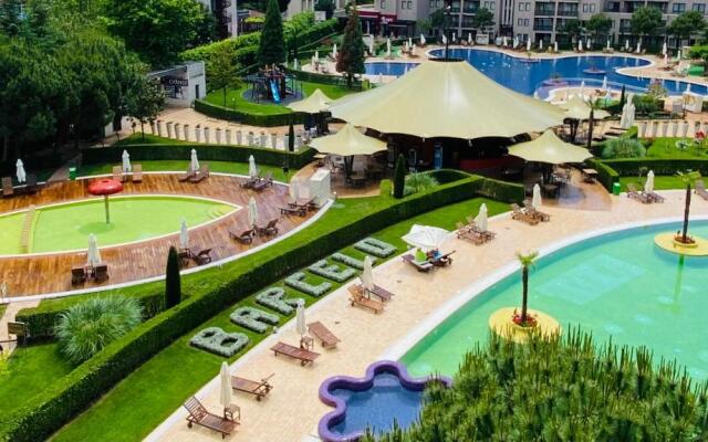 ROYAL BEACH private apartment