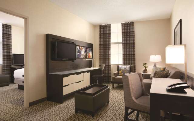 DoubleTree by Hilton Boston - Downtown