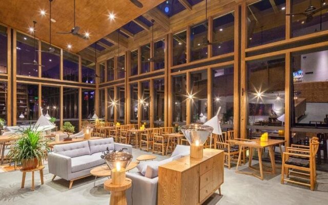 DADA Hobbyhorse Hotel (Chongqing University Town Metro Station)