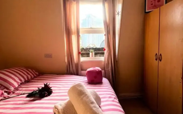 Cosy London Apartment Near Earl's Court