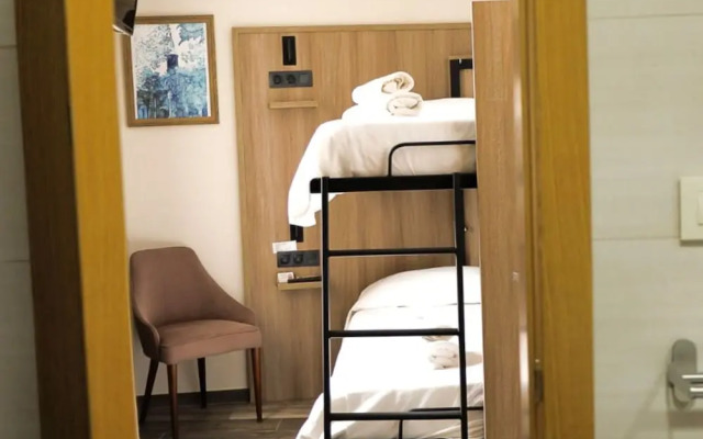 Hospedium DLJ Hostal Temático Desde La Judería