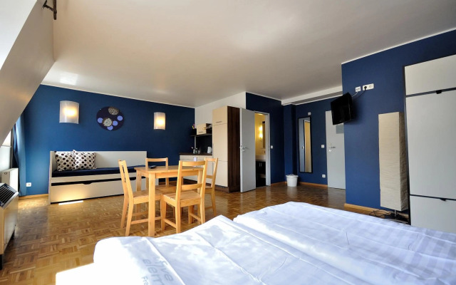Five Elements Hostel