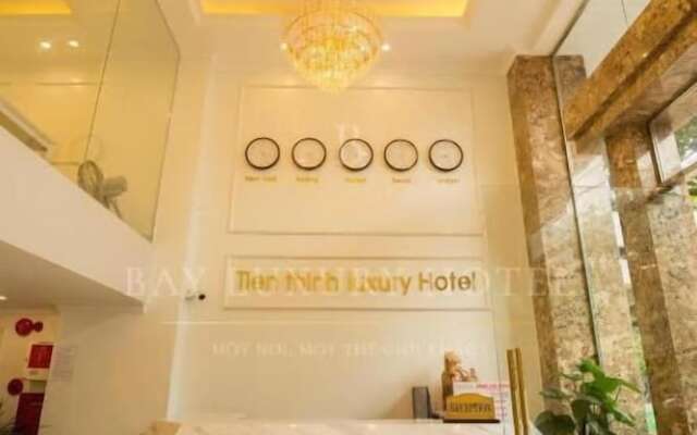 Tien Thinh Hotel Ha Long- by Bay Luxury