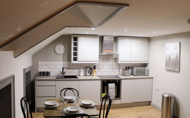 Modern Duplex Apartment Nr Liverpool ONE