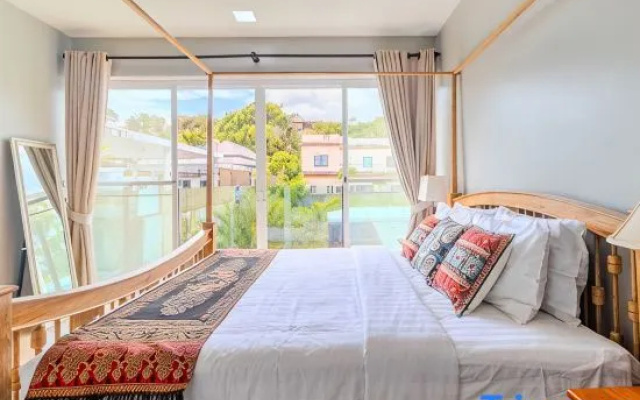 *10BR Seaview | Newly Reno • Family & Friends V256