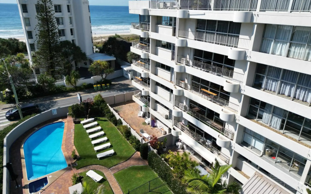 Surfers Chalet