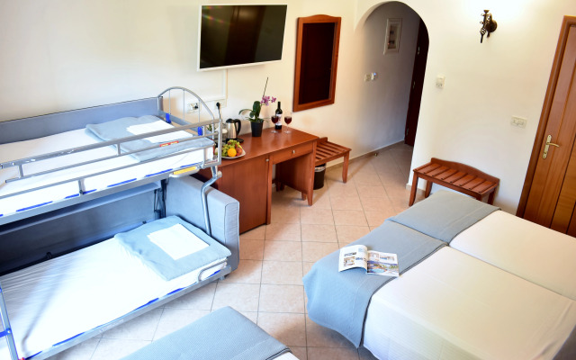 Naxos Resort Beach Hotel