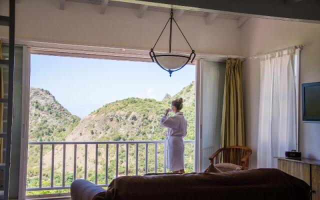 Queen's Garden Resort & Spa