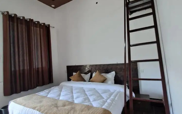 Goroomgo Kedar Chaukhamba Homestay