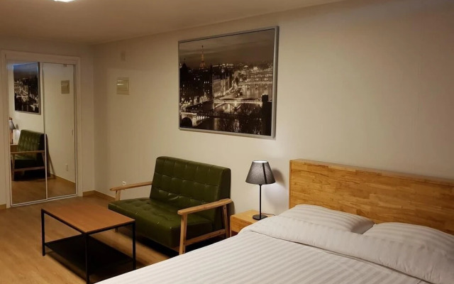 Stay And Co Residence