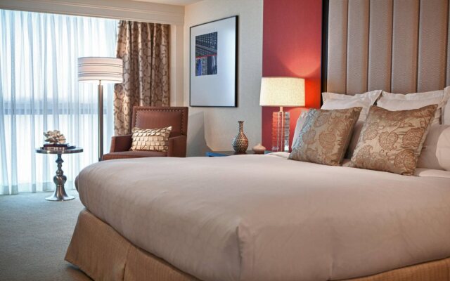 Renaissance Newark Airport Hotel