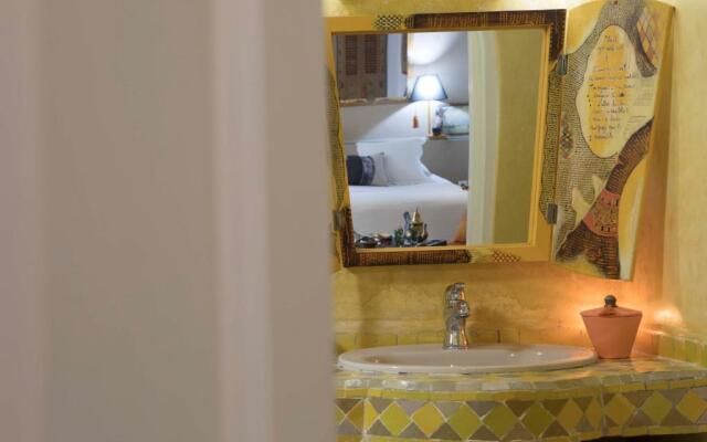 Riad  Emotion