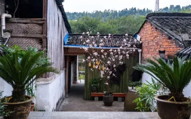 Wuyuan Likeng Qingfeng Courtyard