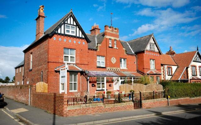 Launceston Villa