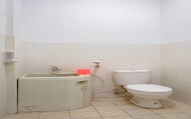 OYO 92609 Guest House Malay Singkawang