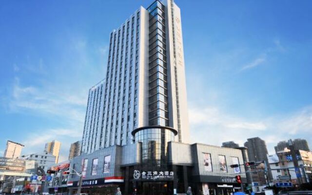 Golden Triangle Hotel