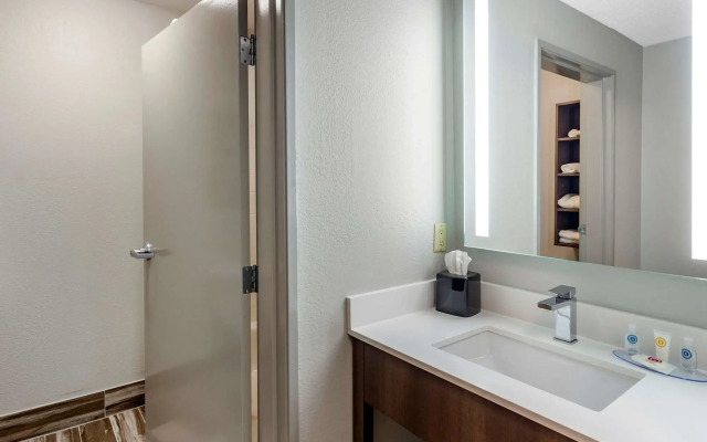 Comfort Inn & Suites Troutville-Roanoke North