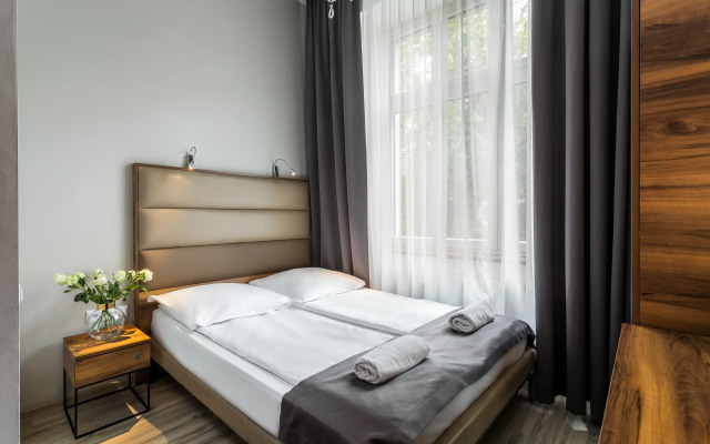 Pergamin Royal Apartments