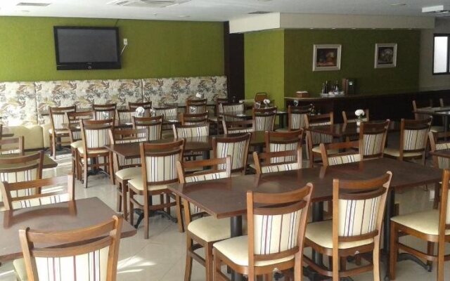 Gloria Garden Suites By MN Hotéis