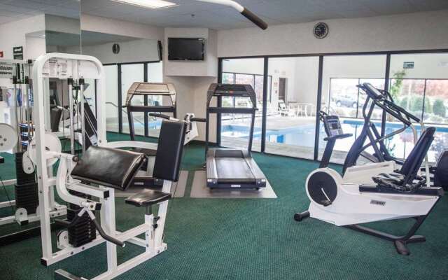 Sleep Inn & Suites
