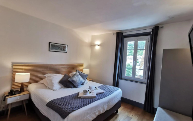 Hôtel des Falaises