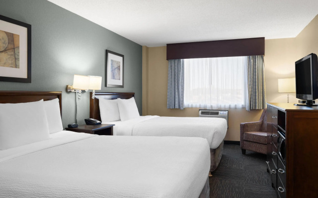 Ramada by Wyndham Saskatoon