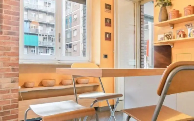 MM Bernini Roomy Apartment