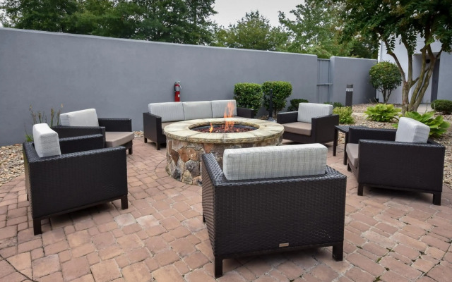 Courtyard by Marriott Charlotte/Matthews