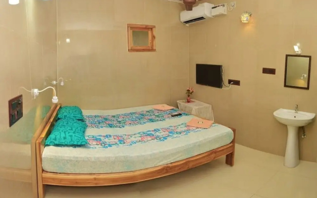 Rajalakshmi Guest House