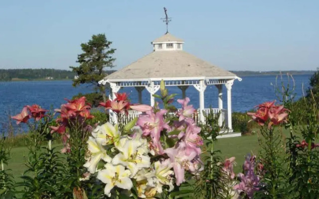 The Inn at St. Peters