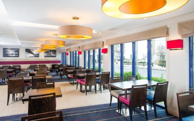 Holiday Inn Express London Wandsworth by IHG