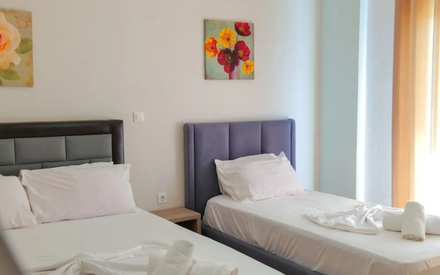 Hotel Driloni - Hotel in Ksamil - Photo 3