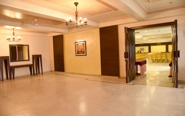 Hotel Ajanta Palace