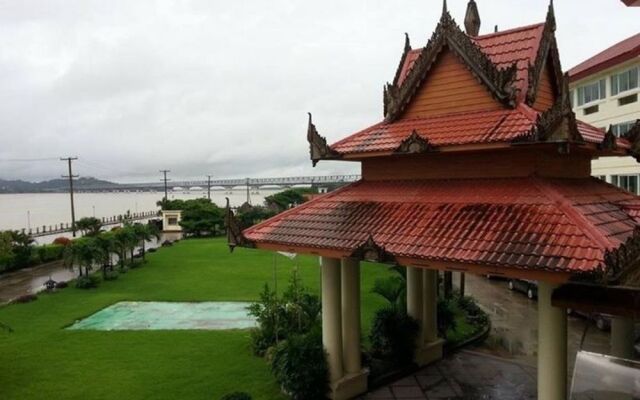 Mawlamyine Strand Hotel