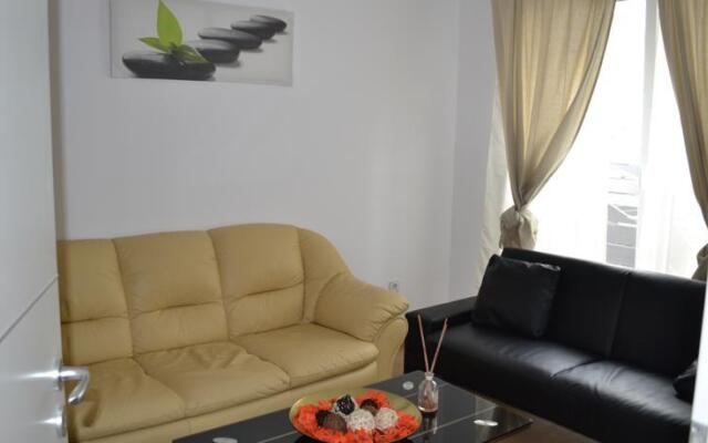 Travel & Accommodation