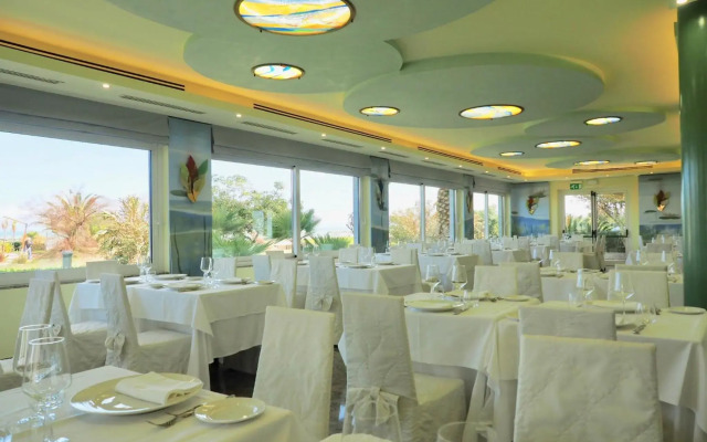Hotel Royal