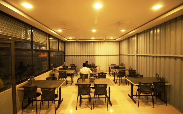 Hotel Yog Palace