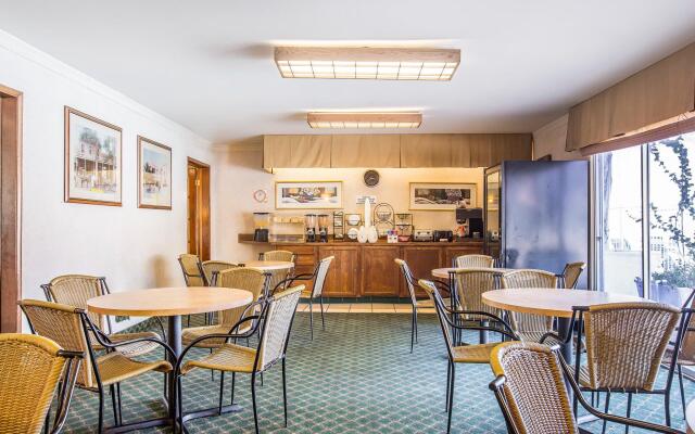 Rodeway Inn Near Maingate Knott's