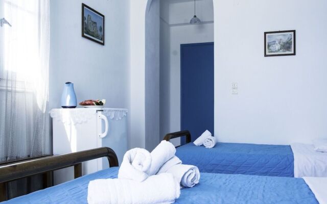 Stellas Guest House
